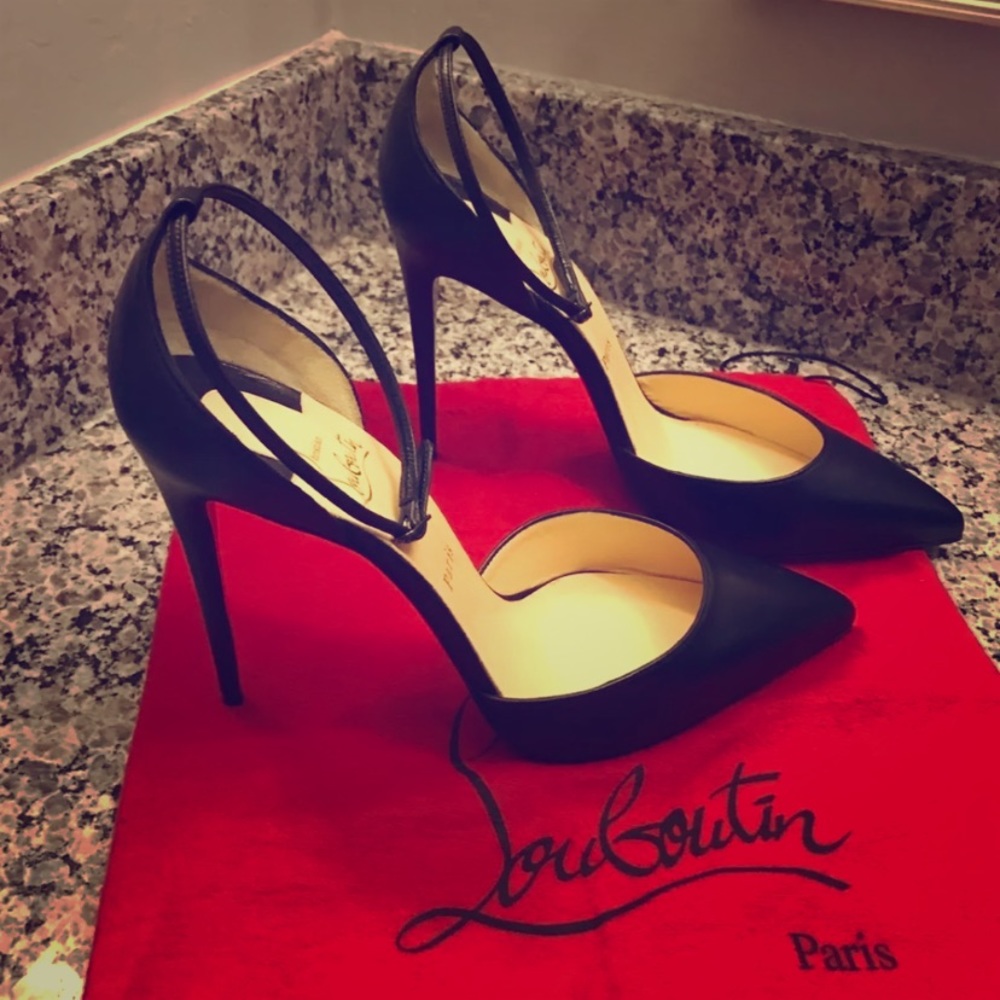 CHRISTIAN LOUBOUTIN Uptown Ankle Strap Pump 40 1/2